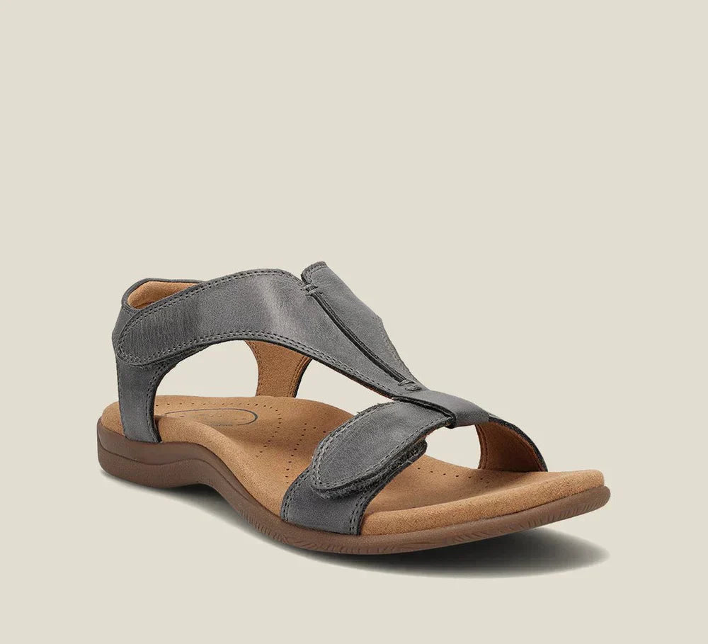 Velariv | Comfortable sandals with adjustable closure