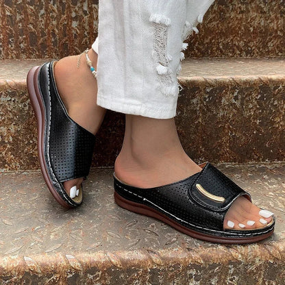 Joanna – Classic Urban Sandals