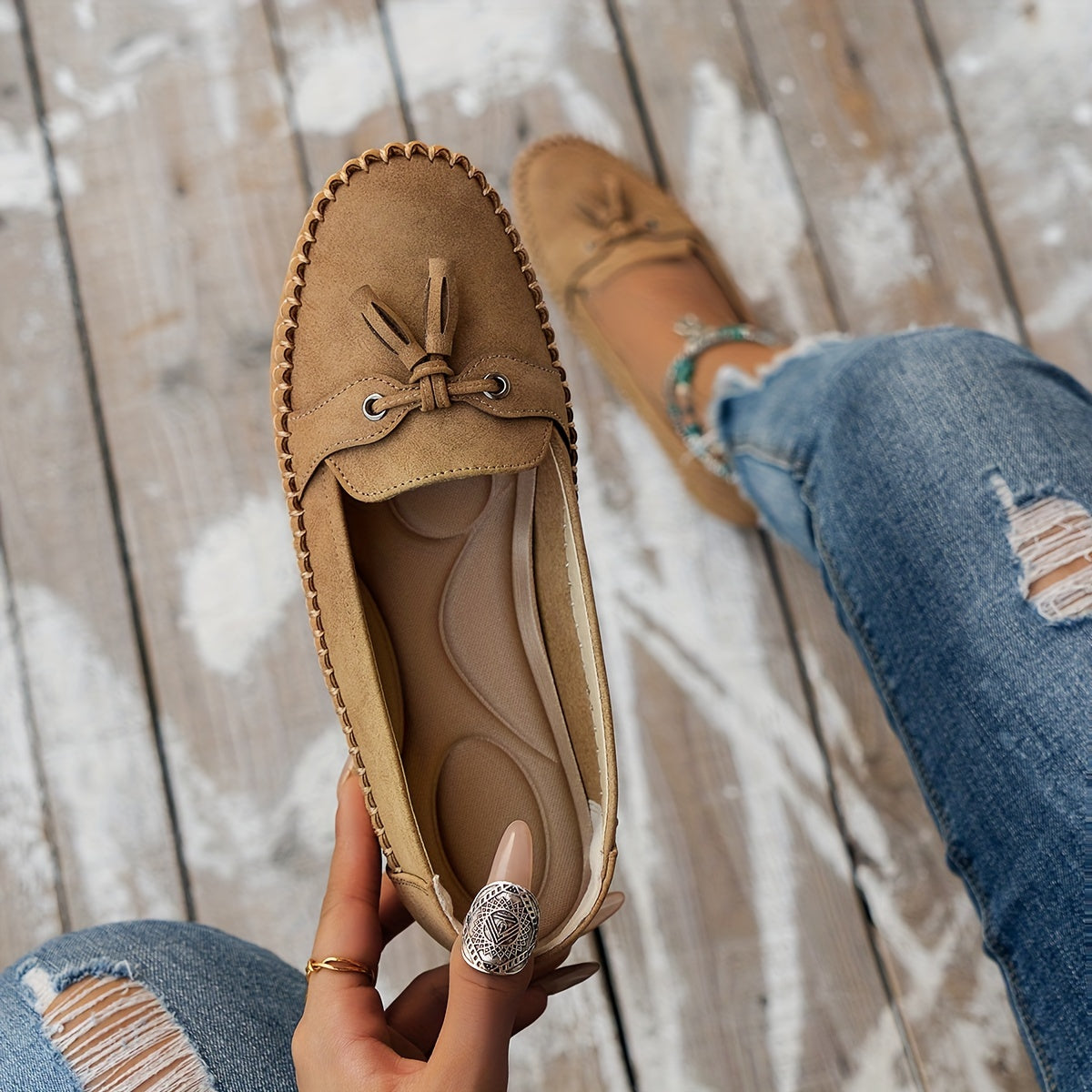 Velariv | Classic Moccasins