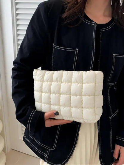 EMILY™ - Large Capacity Quilted Pouch Durable Zipper Travel Storage Bag