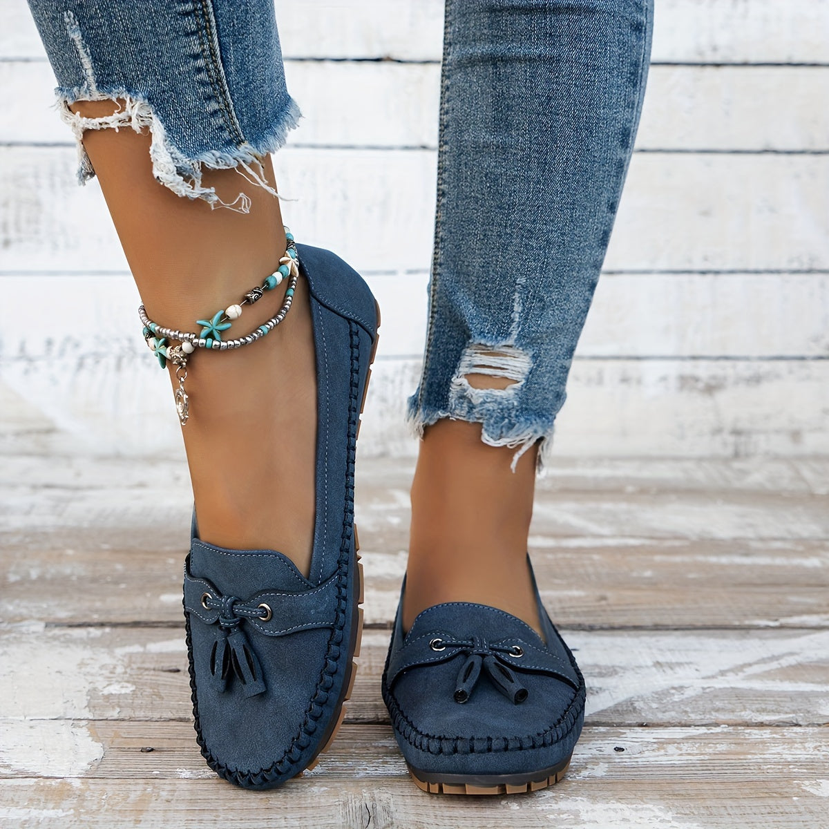 Velariv | Classic Moccasins