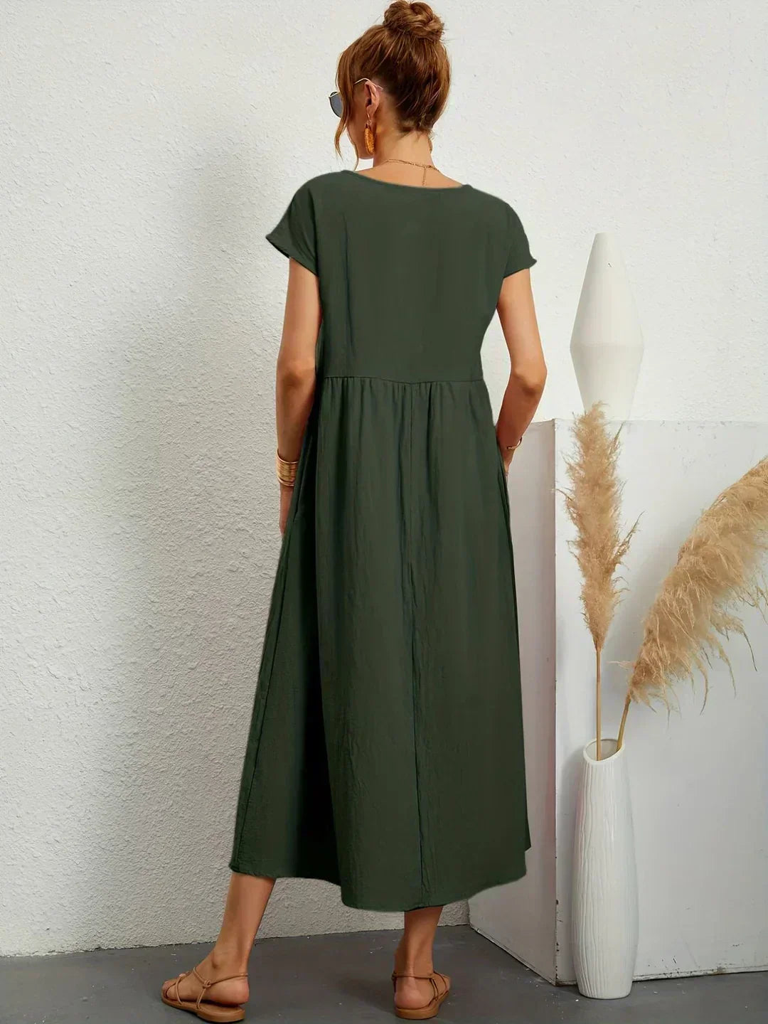 Gabriella | Elegant Midi Dress
