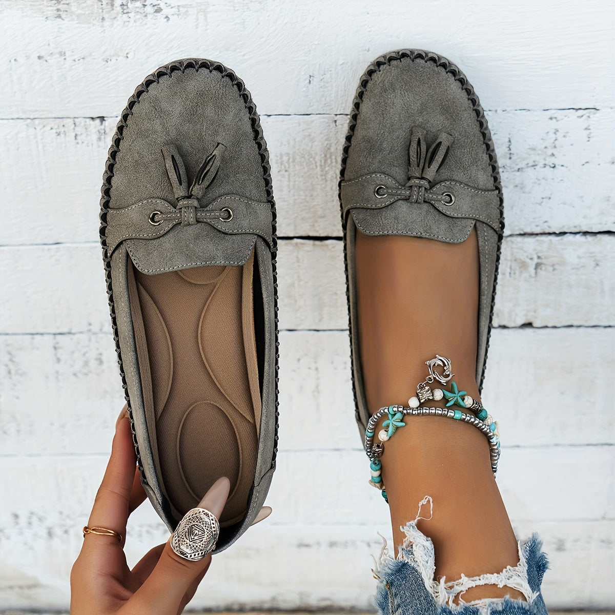 Velariv | Classic Moccasins