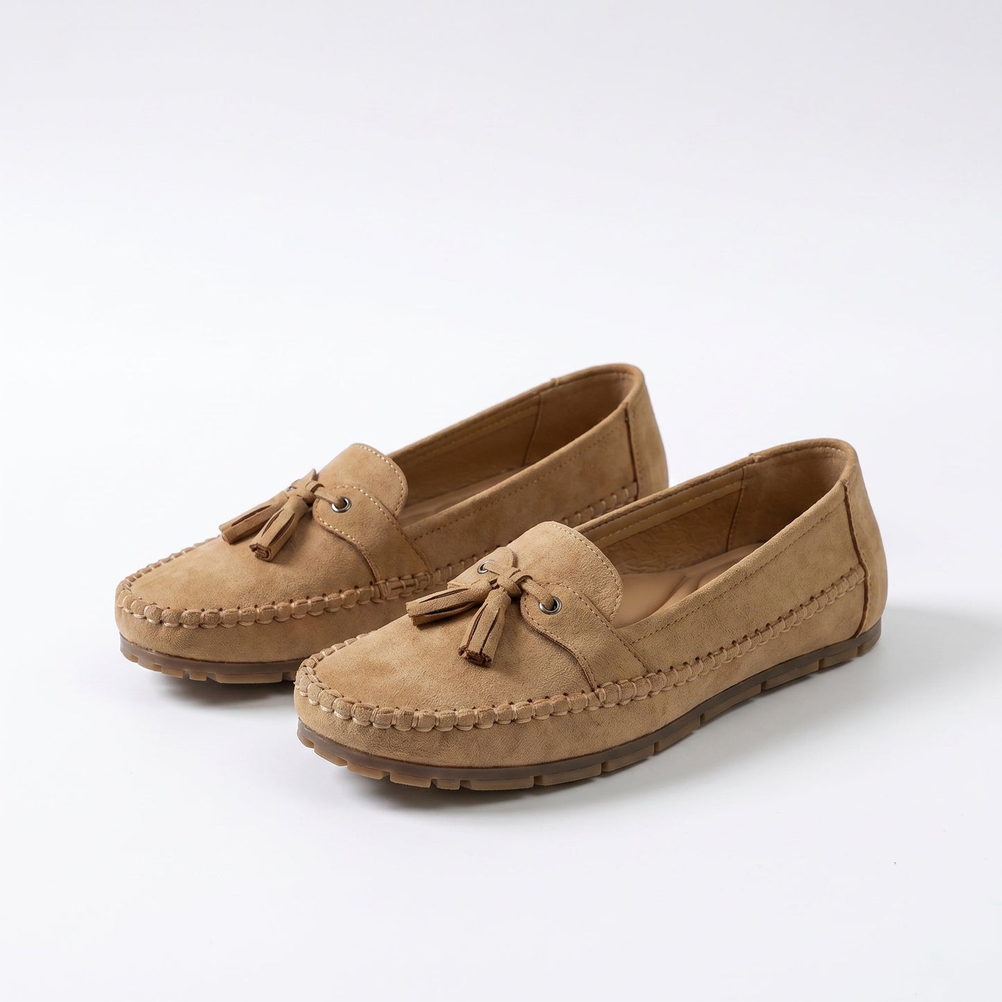 Velariv | Classic Moccasins